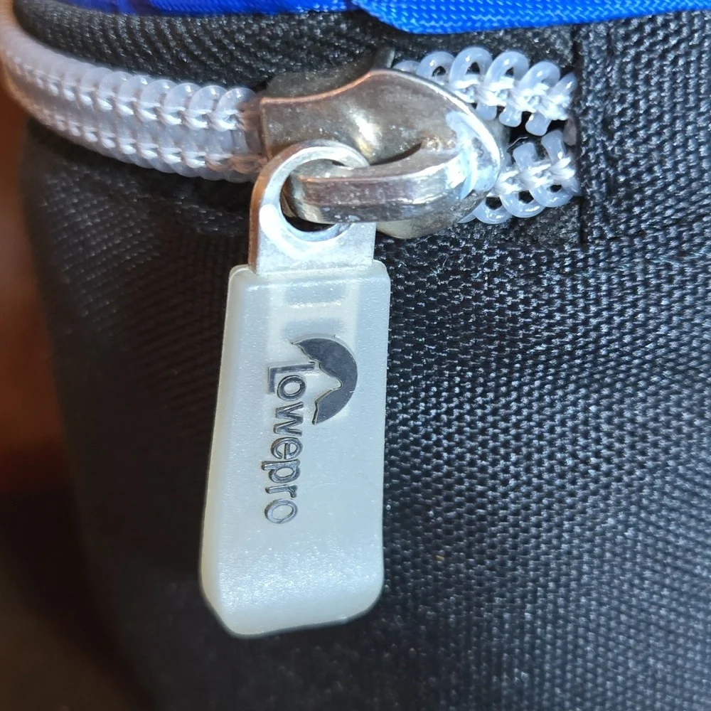 Lowepro LX 120 Camera Bag